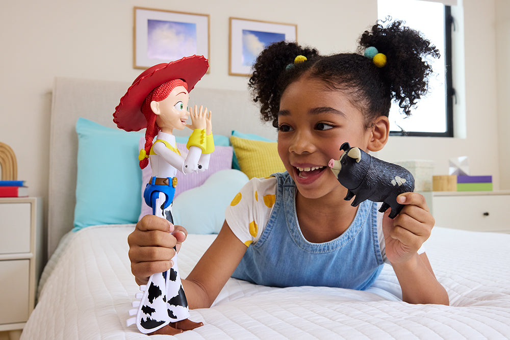Toy Story 5 - Jessie 30 cm (Bil)