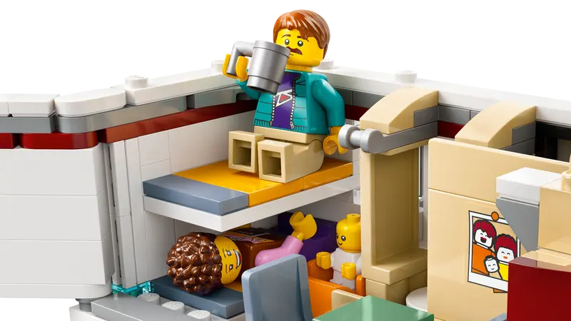 Holiday Adventure Camper Van - City