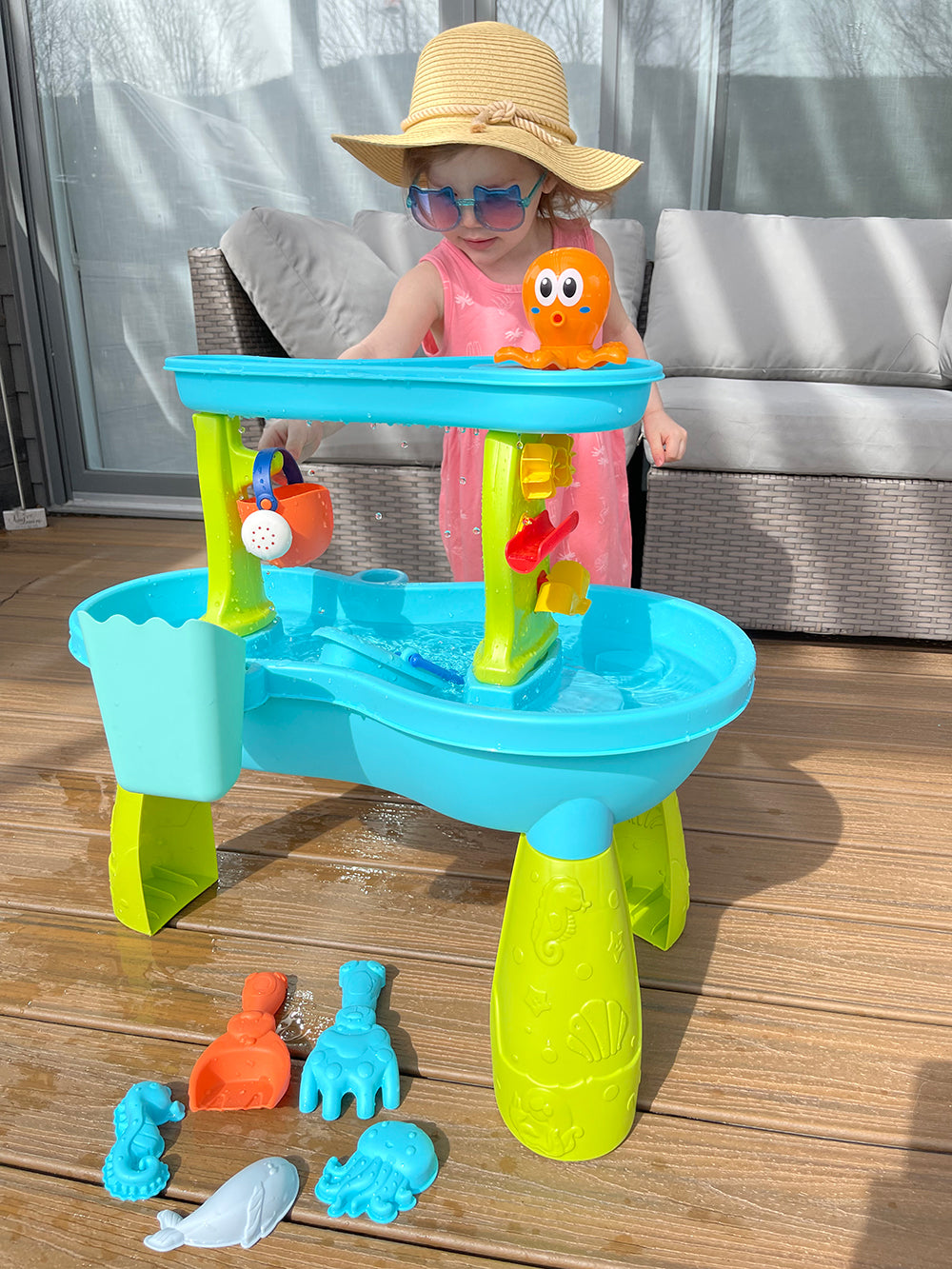 Sand and Water Table with Accessories