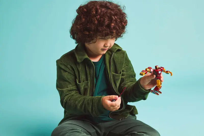 Le robot d’Iron Man contre Ultron - Marvel