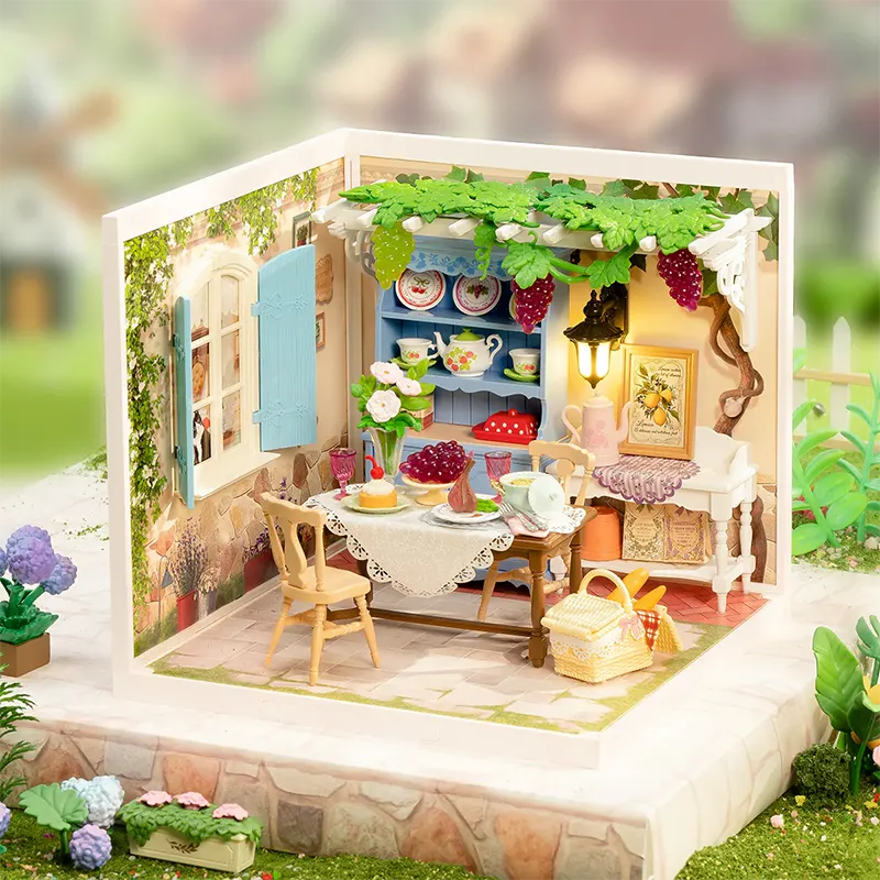 DIY - Super Creator - Midsummer Dream Yard