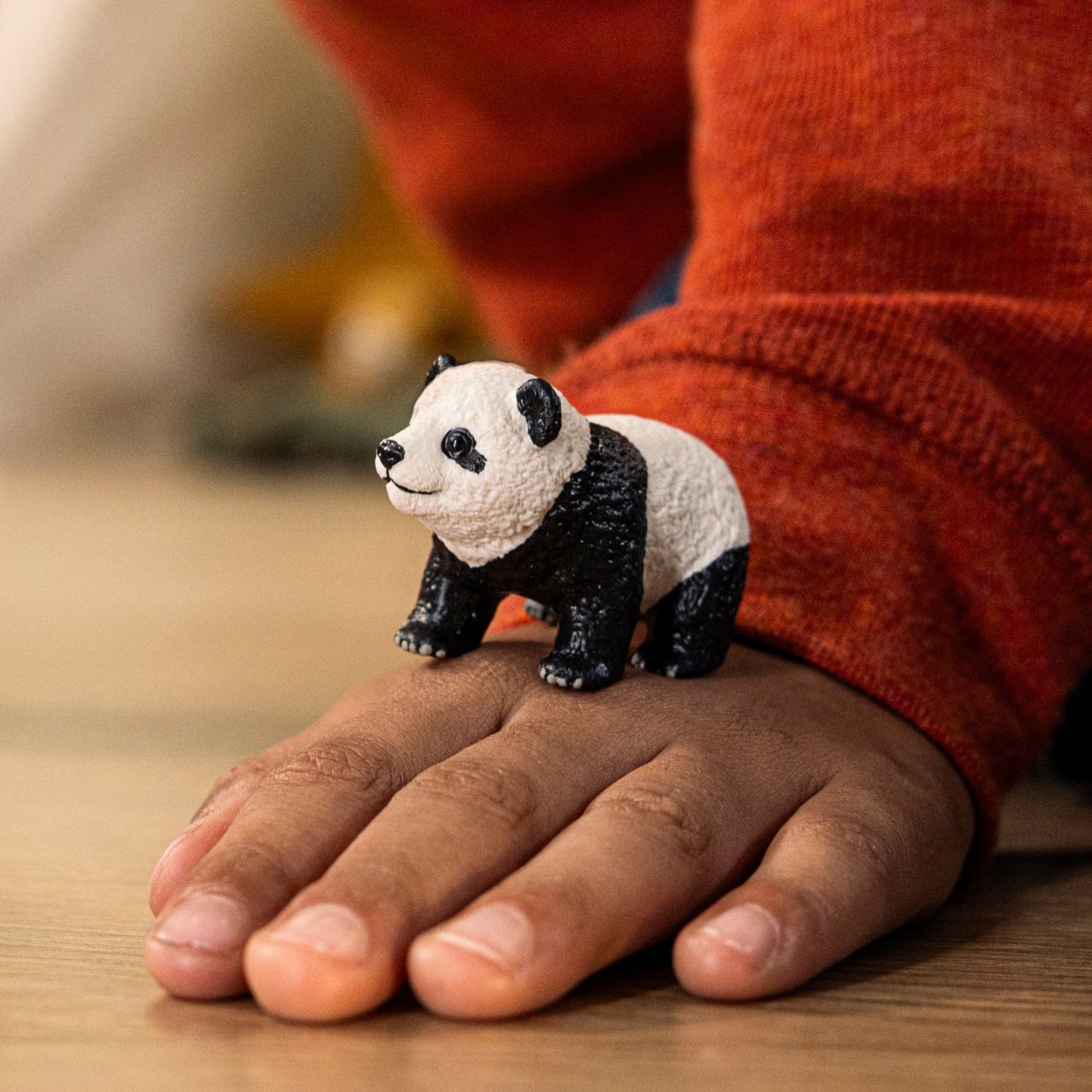 Bébé panda géant