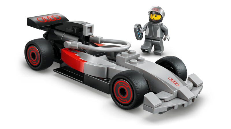 F1 Display Truck with Audi F1 Race Car - City