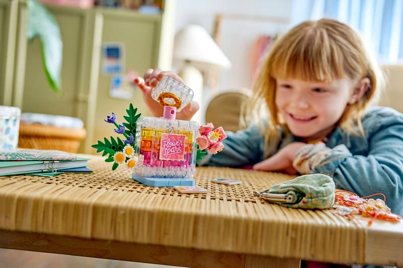 Floral Perfume Bottle - Creator 3-in-1