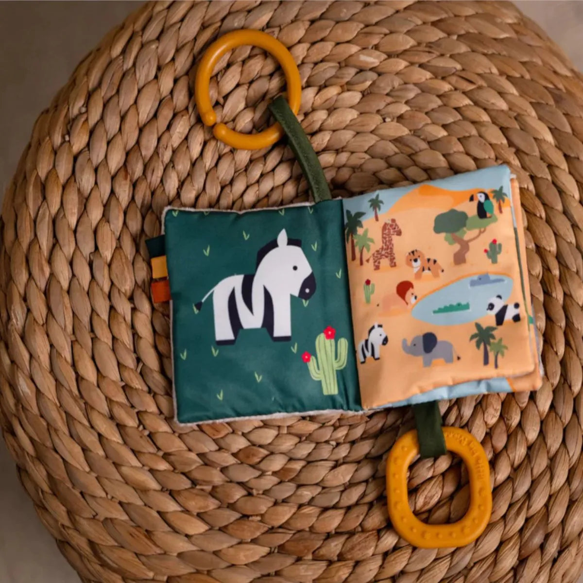 Livre tissu bébé - Jungle