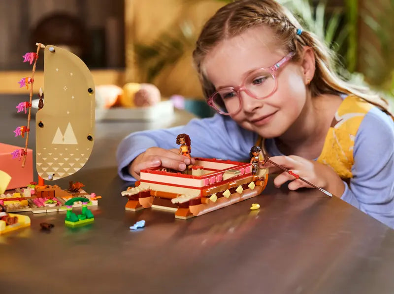 Moana's Adventure Canoe - Disney