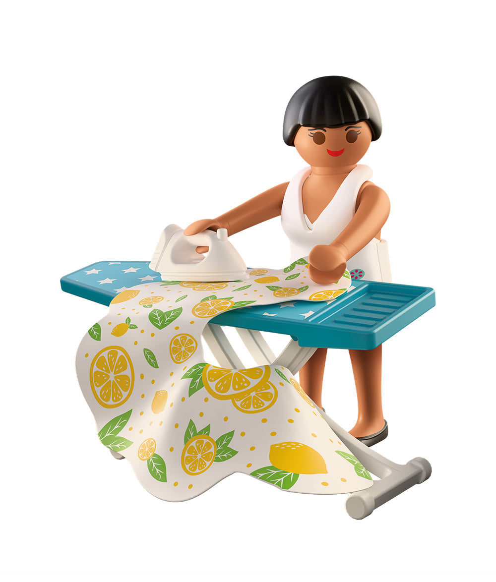 Preparing for the Summer Party - Special PLUS