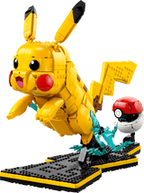 Pikachu et Poké Ball - Pokémon