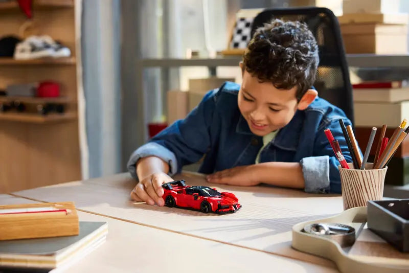 La voiture sport Ferrari SF90 XX Stradale - Speed Champions