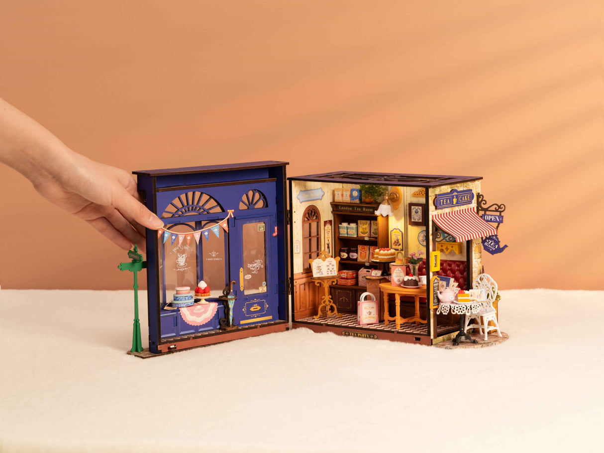 DIY House - Leisure Time Tea Room