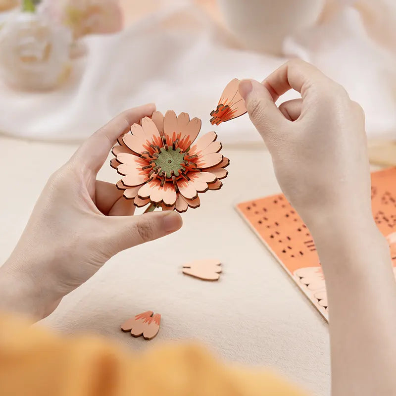 Rowood - Light Orange Gerbera Daisy 3D 105 pcs