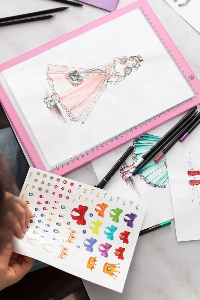 Artissimo - Fashion Workshop and LED Light Pad