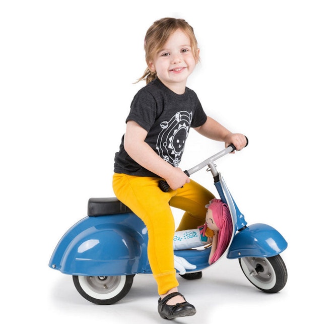 Ambosstoys - Red Ride On Scooter