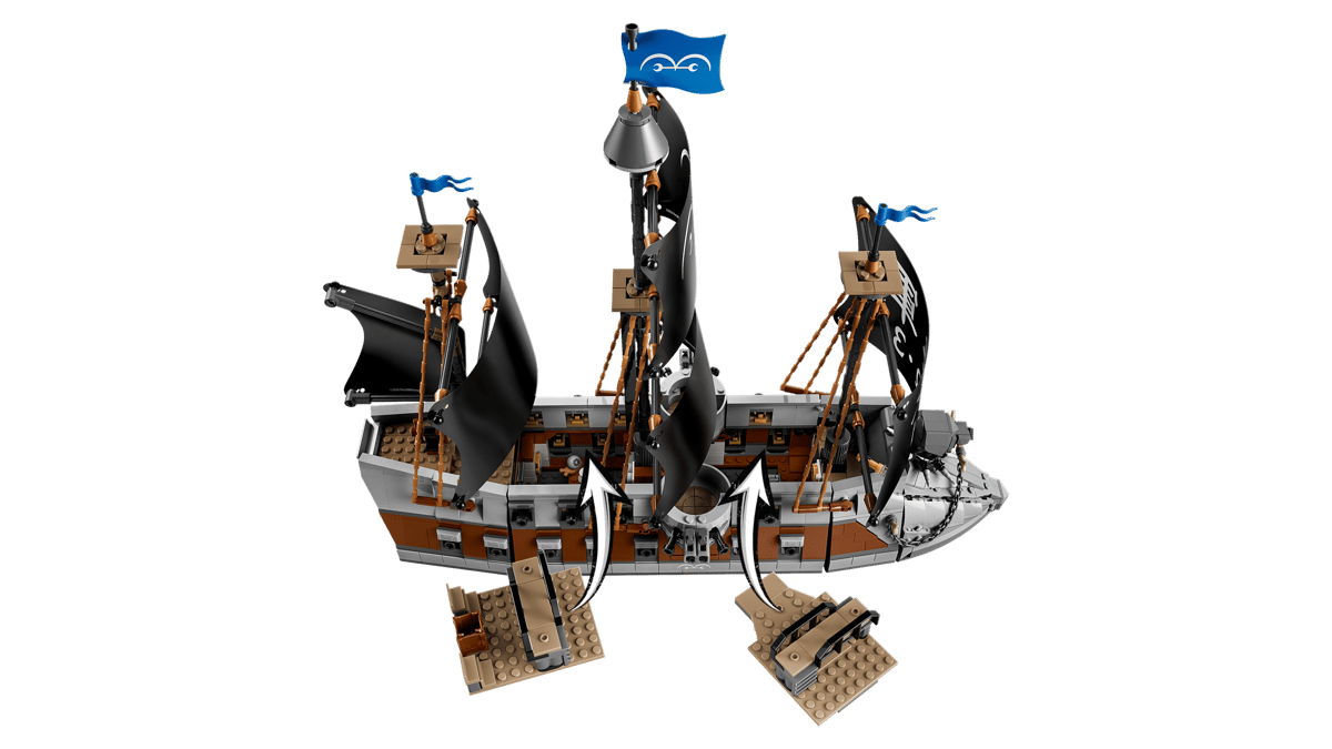 Garp's Marine Battleship - One Piece