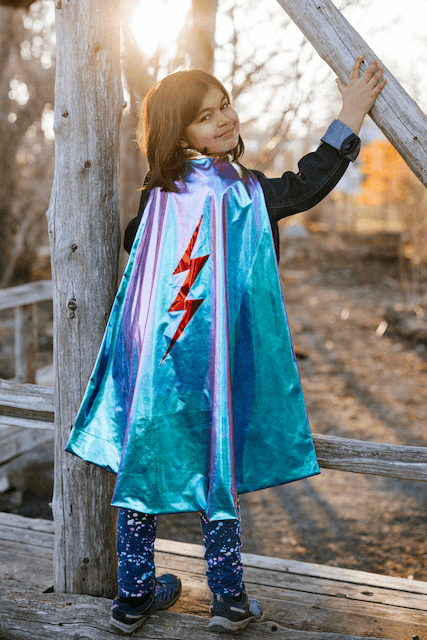 Cape holographique réversible Blue Lightning 5-6 ans - La Ribouldingue
