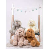 Flatoutou sitting dog