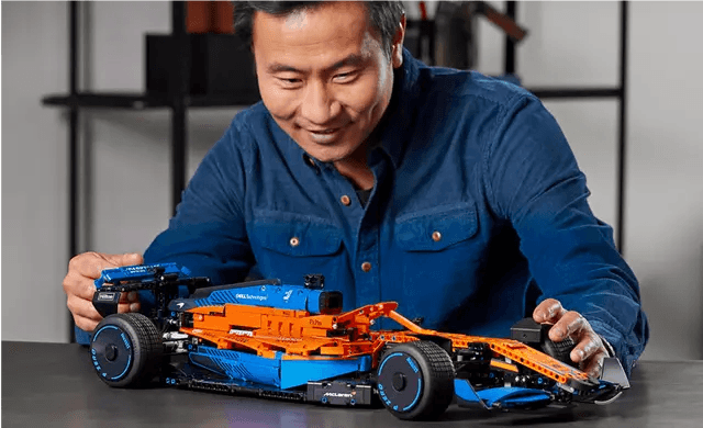 McLaren Formula 1 Race Car Technic La Ribouldingue