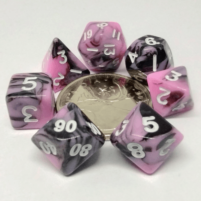Mini-Dés polyédriques Rose-noir / chiffres blancs - La Ribouldingue