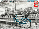 B&W Bicyclette près de Notre-Dame - 500 mcx - La Ribouldingue
