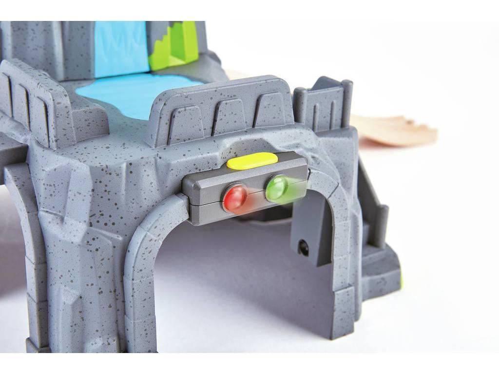 Tunnel de la montagne avec sons et lumières - La Ribouldingue